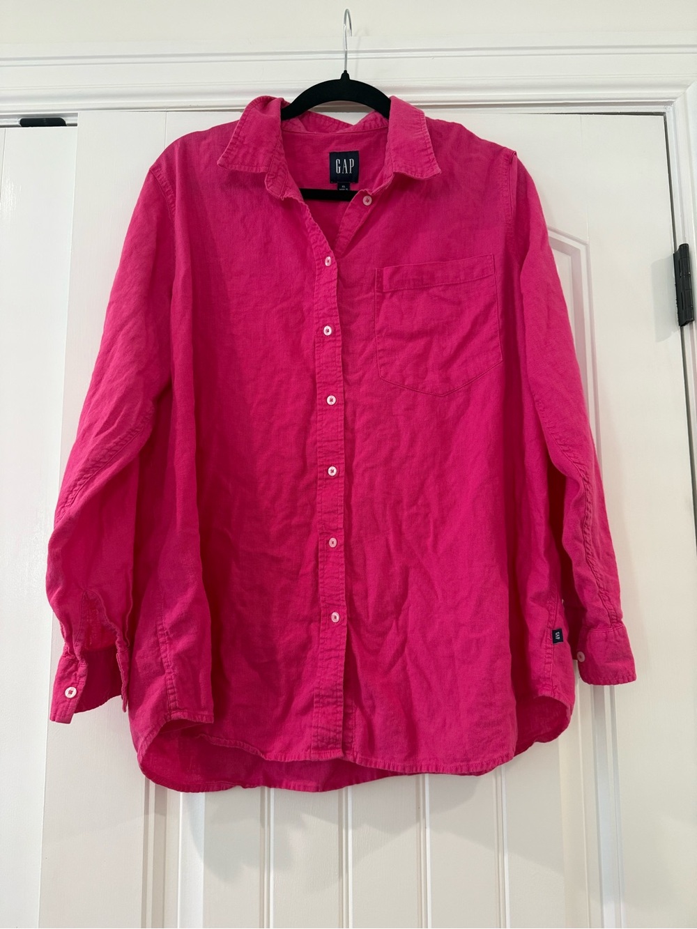 GAP Vibrant Pink Collared Button-Down Shirt